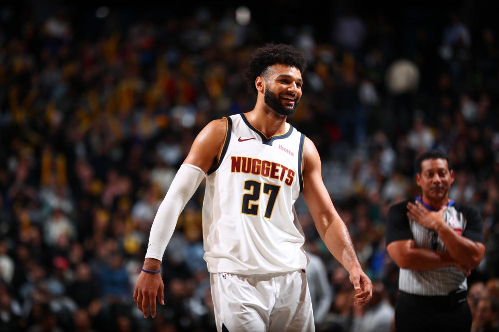 我们不仅看 我们不仅看