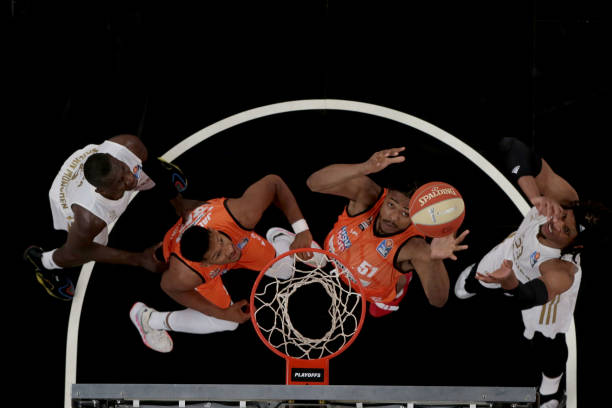 震动的一幕 震动的一幕